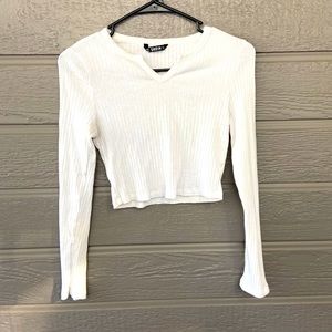White long sleeve crop top
